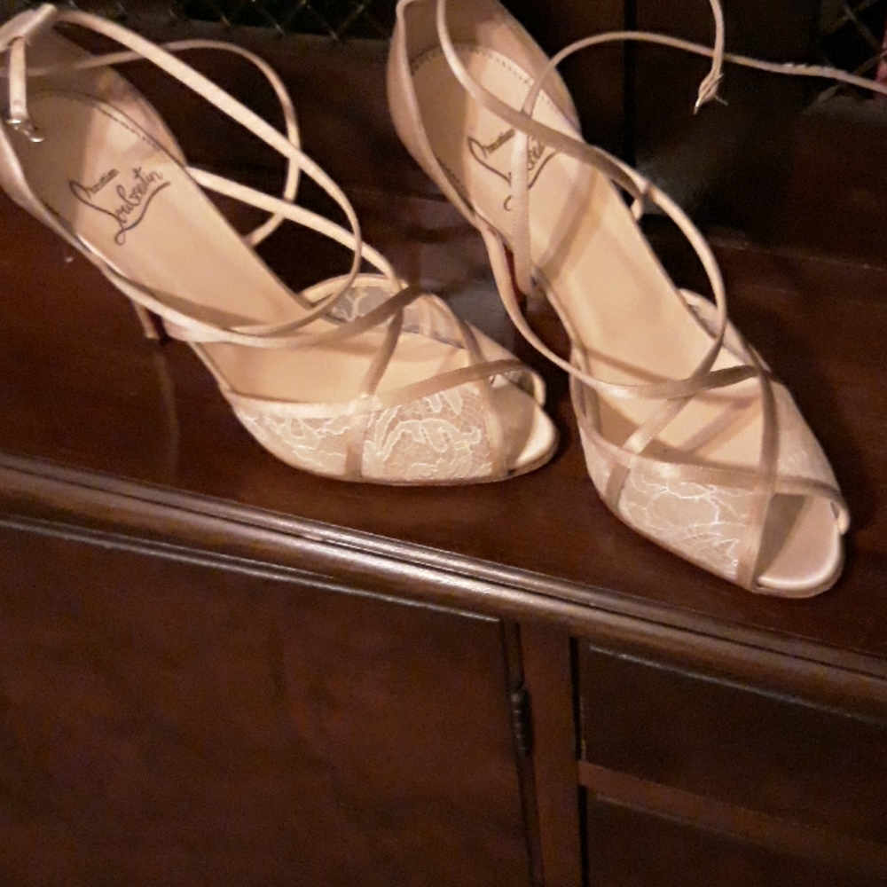 COPY - Christian Louboutin